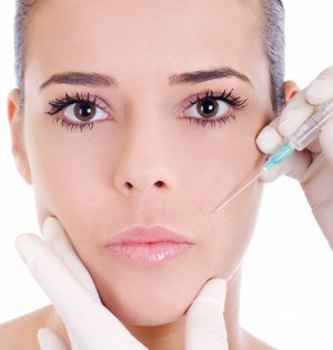 Filler per il trattamento delle rughe del volto